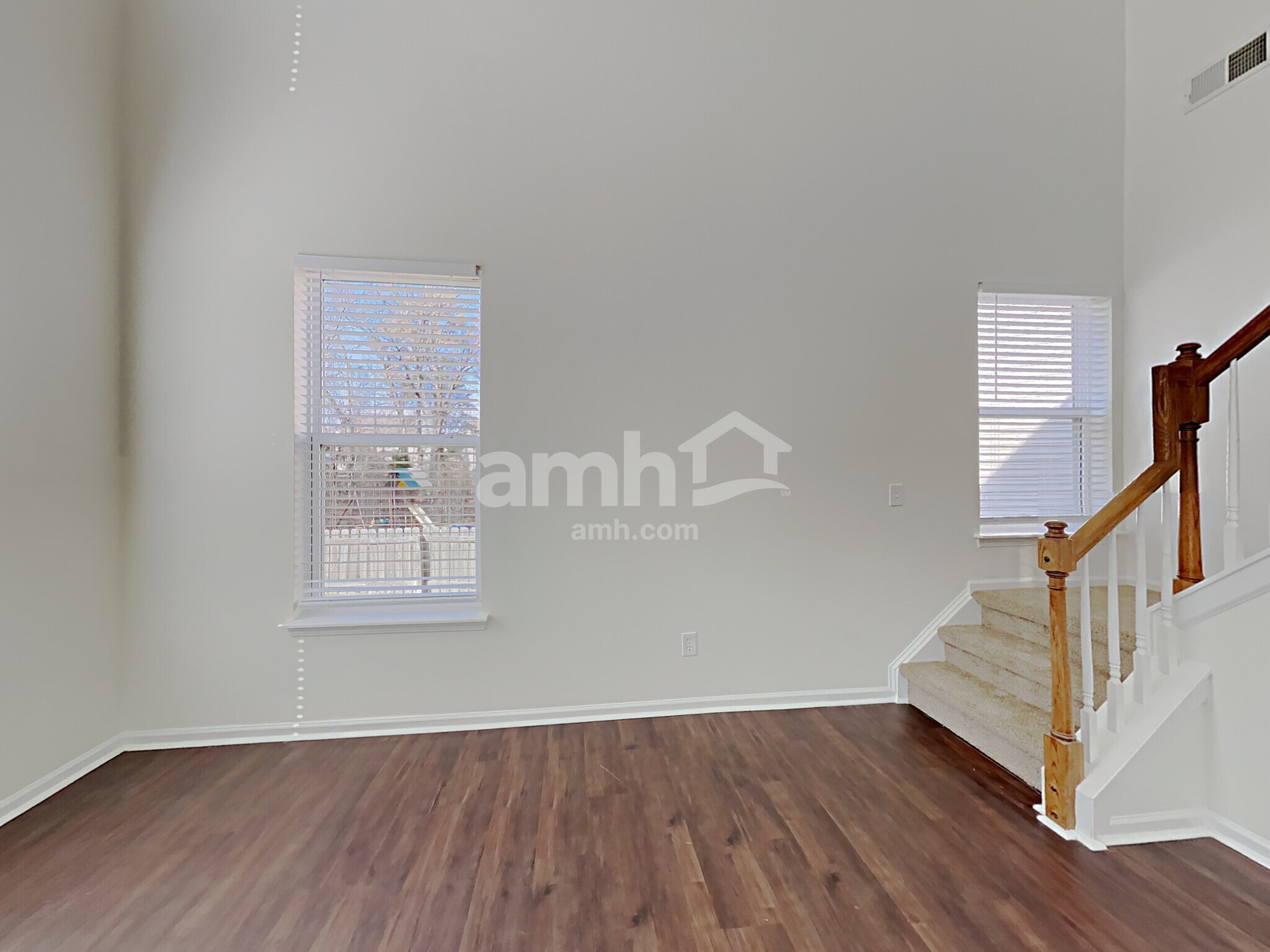 Building Photo - 4007 Caboose Ct