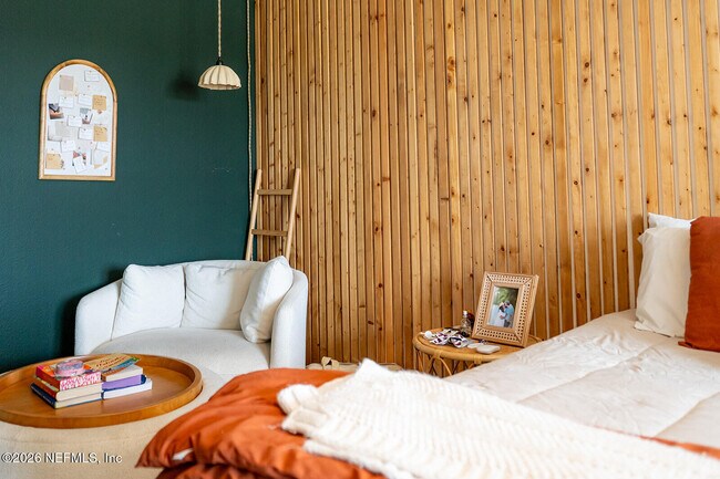 Building Photo - 271 Jarama Cir