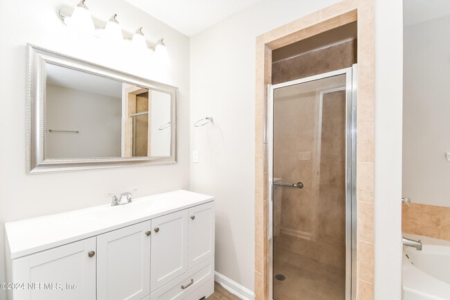 Building Photo - 7263 Eudine Dr N