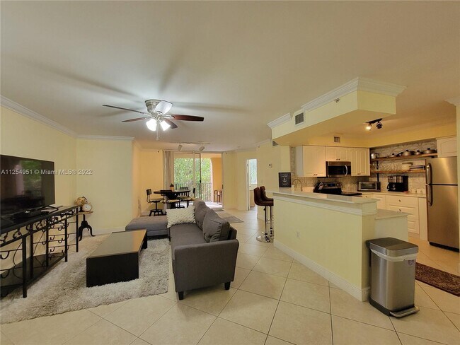 Building Photo - 400 Scotia Dr