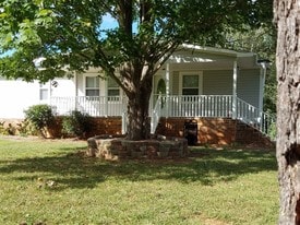 Building Photo - 5397 Shallowford Rd