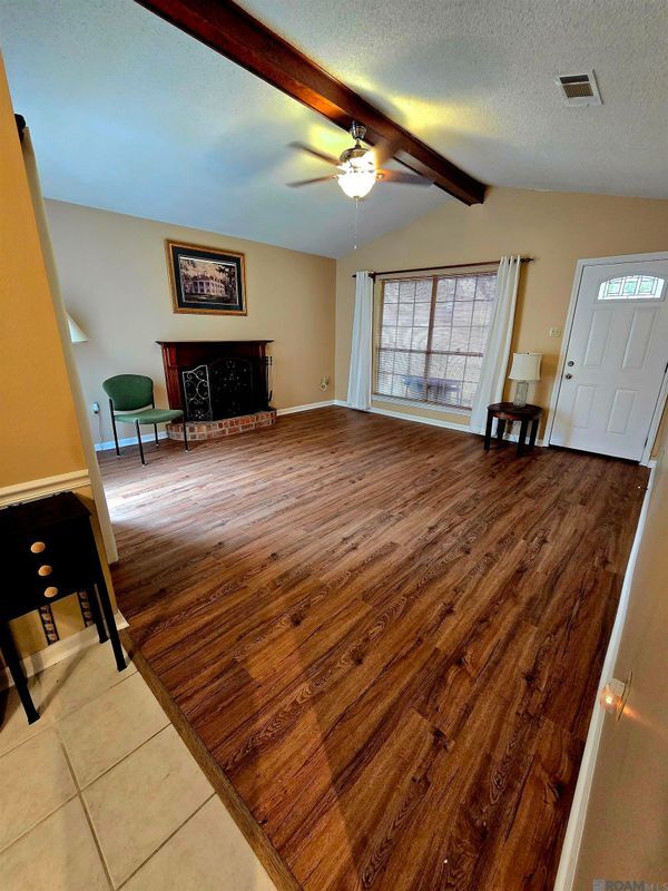 Building Photo - 16055 Manchester Ave