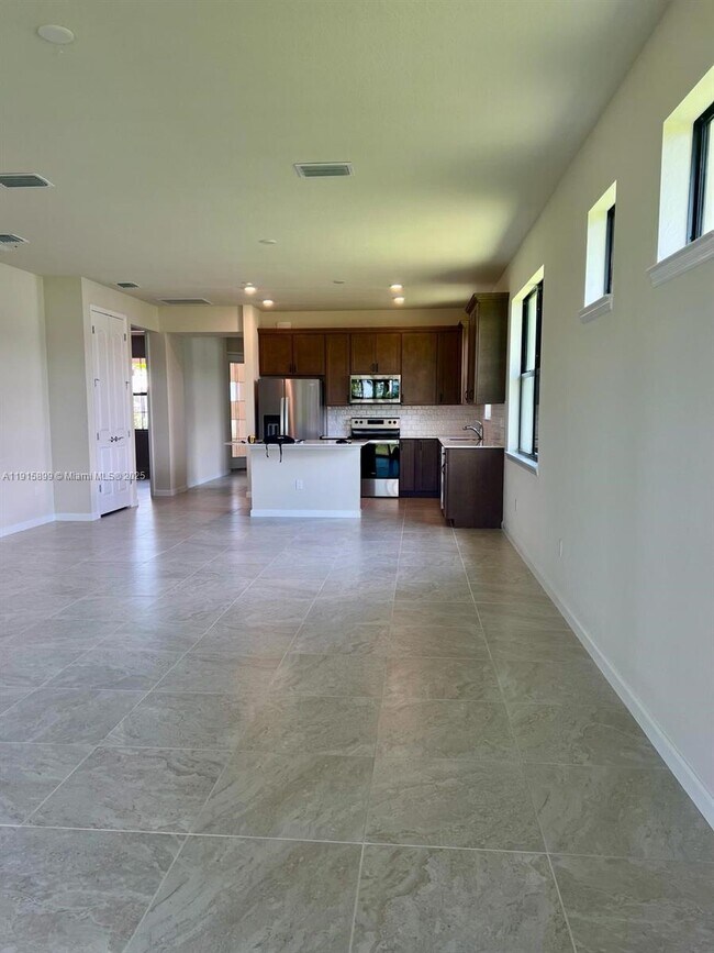 Building Photo - 4139 Silver Maple Wy