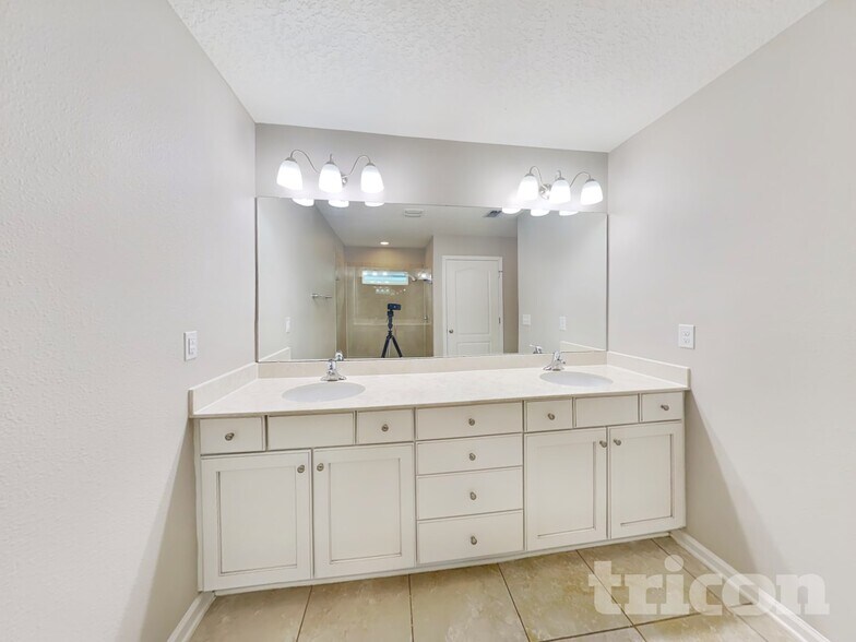 Building Photo - 537 Fox Water Trail