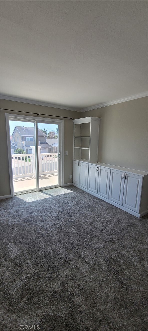 Building Photo - 709 Oceanhill Dr