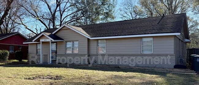 Building Photo - 1973 Tacoma Ave