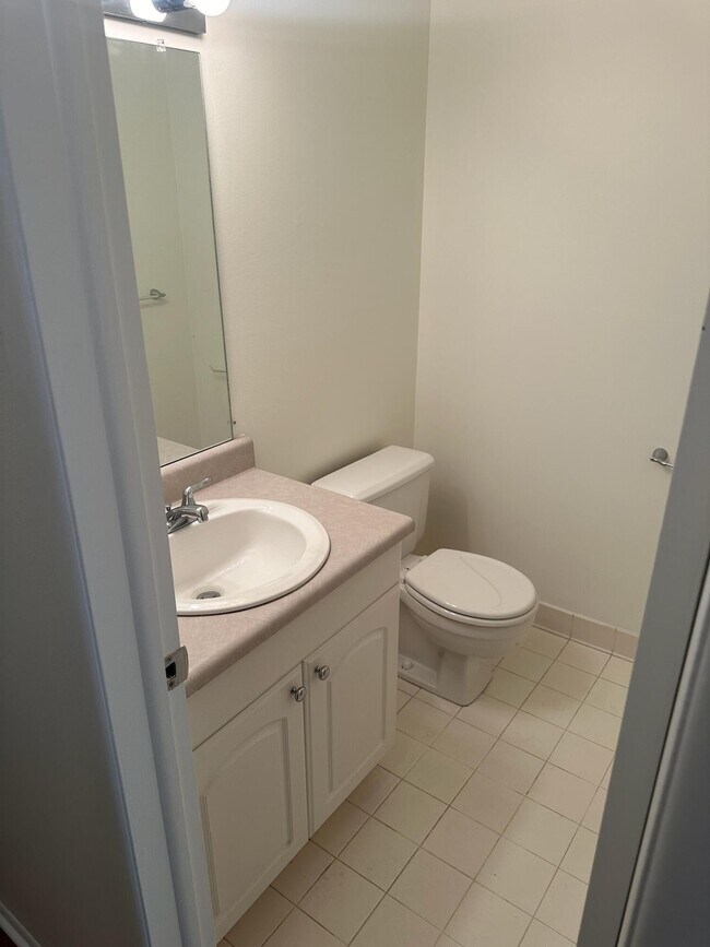 Building Photo - 7510 Woodview St