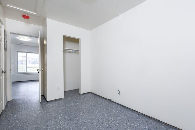 Building Photo - 8751 Elmira St