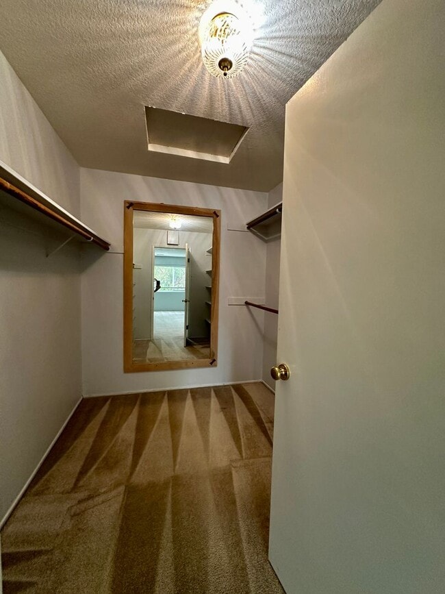Building Photo - Single Story townhome, water/sewer paid by...