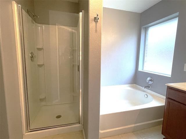 Building Photo - 4512 Dogwood Dr