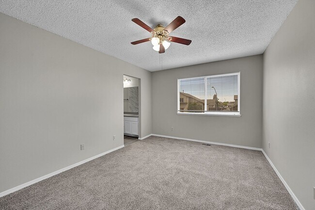 Building Photo - 7732 Middle Bay Way