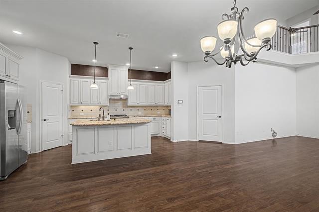 Building Photo - 228 Buckingham Ave