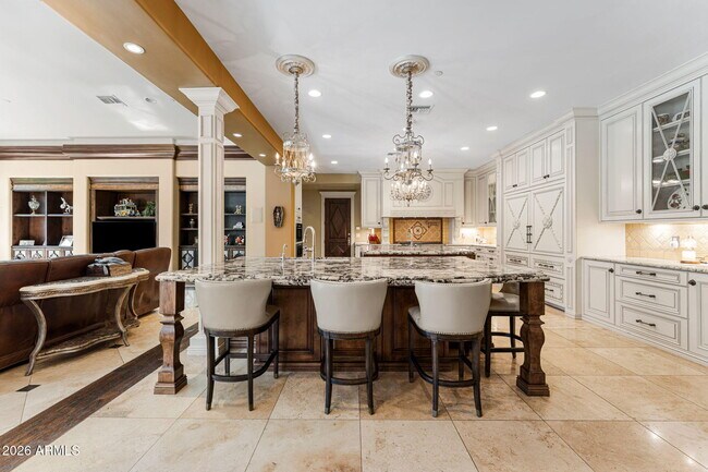 Building Photo - 11571 E Cochise Dr