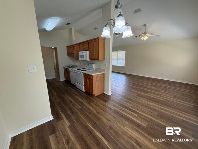 Building Photo - 104 Kemper Ln