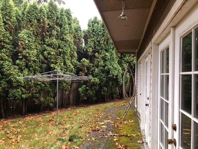 Building Photo - 10336 NE 201st Pl