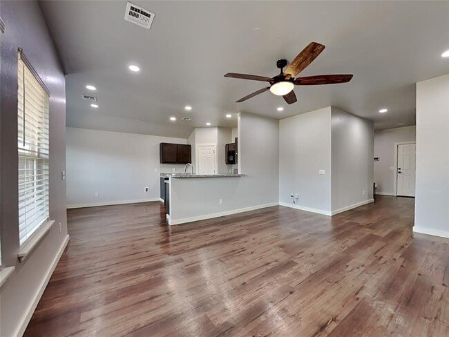 Building Photo - 11108 NW 99th St