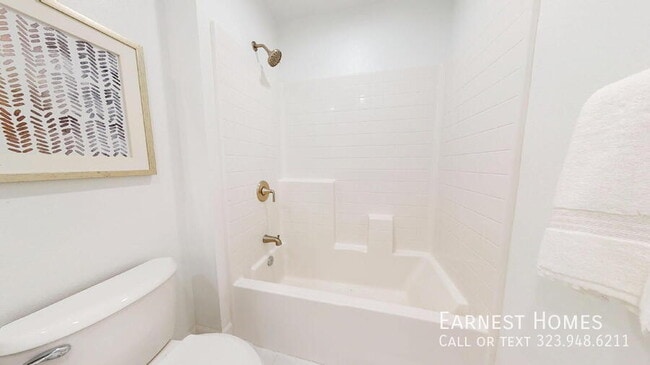 Building Photo - 8486 Camelia Ct