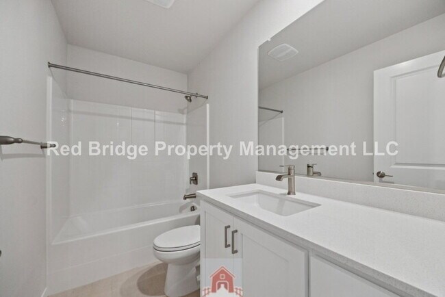 Building Photo - 16626 SW Noosa Ct