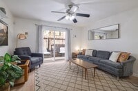 Building Photo - 1422 Collier St