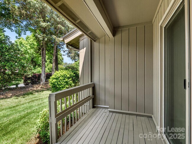 Building Photo - 5110 Dunes Ct