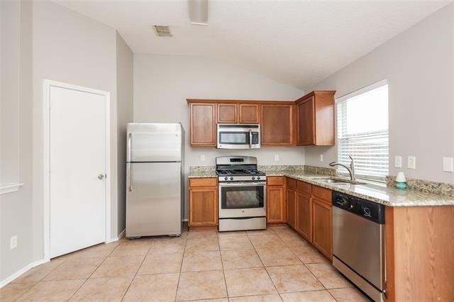 Building Photo - 4701 Sea Ridge Dr