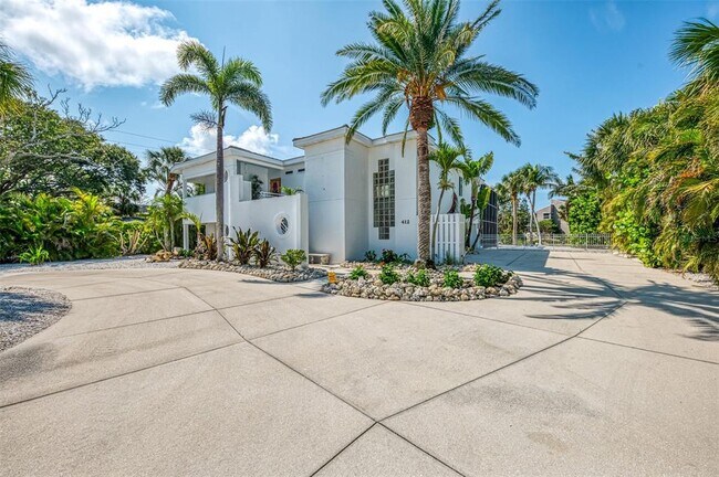 Building Photo - 412 Treasure Boat Way