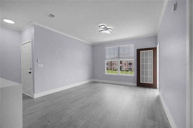 Building Photo - 14340 Fredricksburg Dr