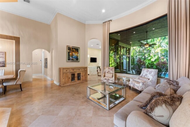 Building Photo - 10775 Blue Palm St