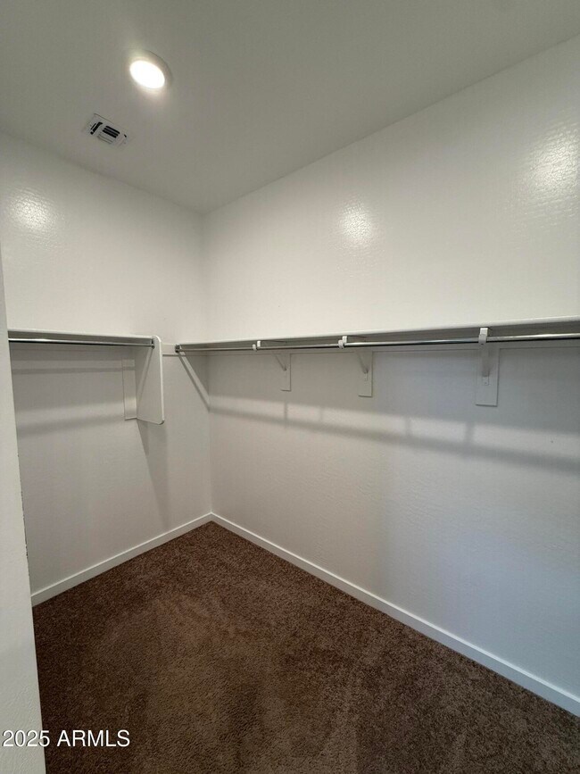 Building Photo - 336 W Tenia Trail