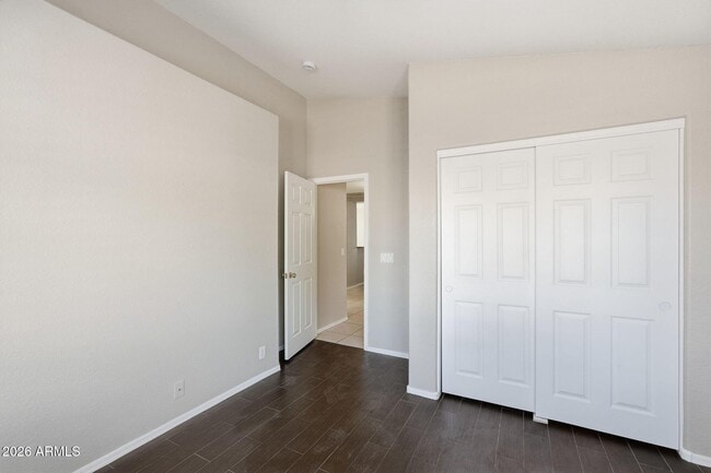 Building Photo - 3331 W Via Del Sol Dr