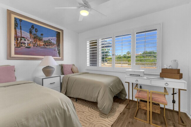 Building Photo - 72601 Edgehill Dr