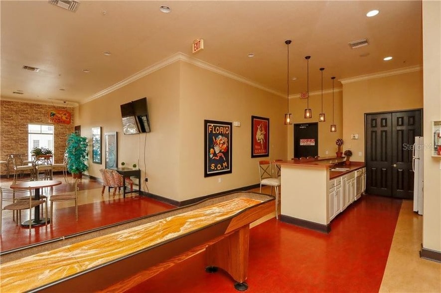 Building Photo - 1810 E Palm Ave