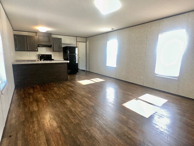 Building Photo - 508 Blakley Dr