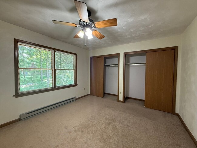 Building Photo - Secluded Two Bedroom Townhome Minutes from...
