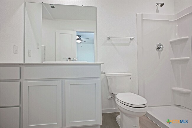 Building Photo - 11822 Bluebell Rdg