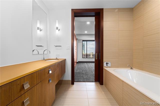 Building Photo - 1133 14th St