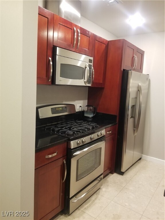 Building Photo - 4575 Dean Martin Dr