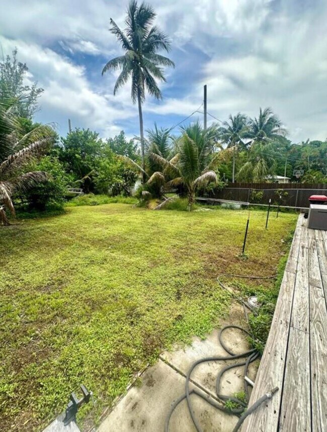 Building Photo - 2520 Fillmore St