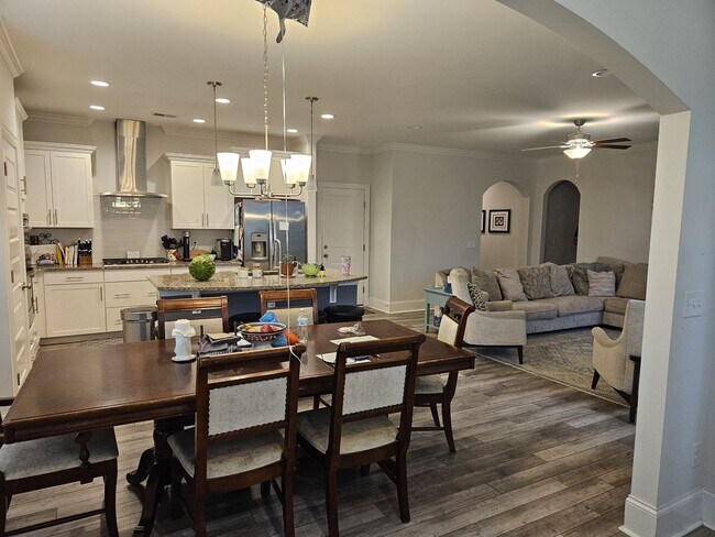 Building Photo - Beautiful 4 bedroom, 2.5 Bath unfurnished home located in Songbird Landing Community - Hampstead