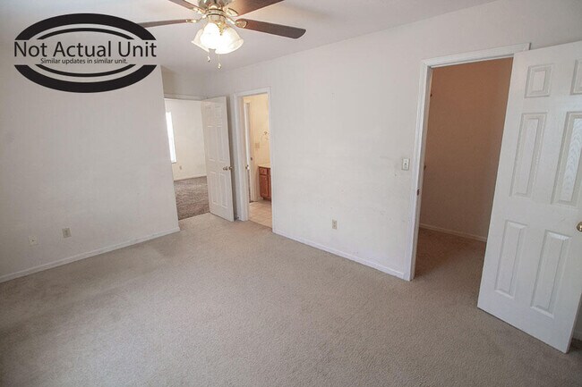 Building Photo - 1413 N Frideriki Dr