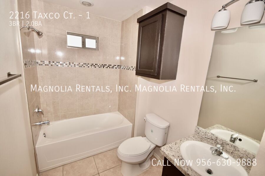 Building Photo - 2216 Taxco Ct