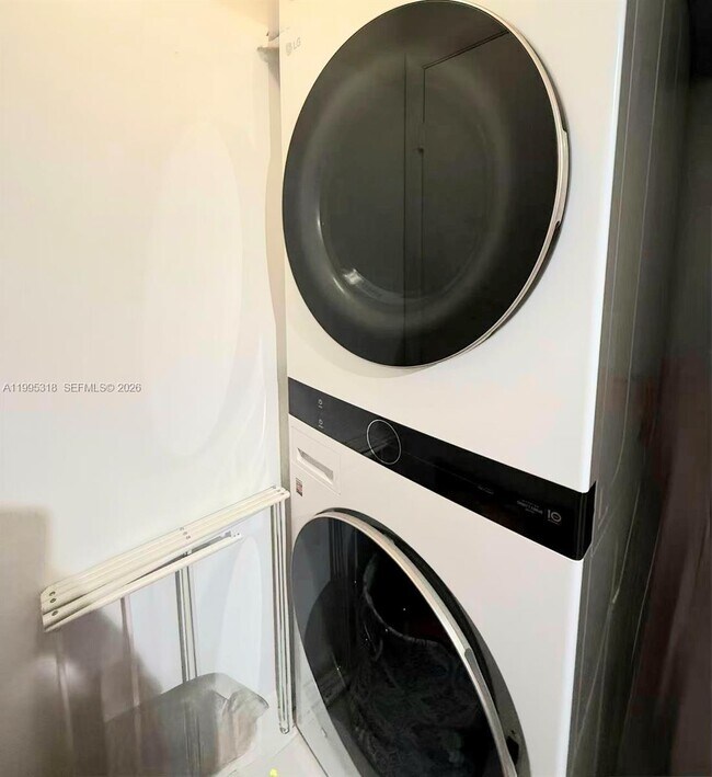 Building Photo - 244 Biscayne Blvd