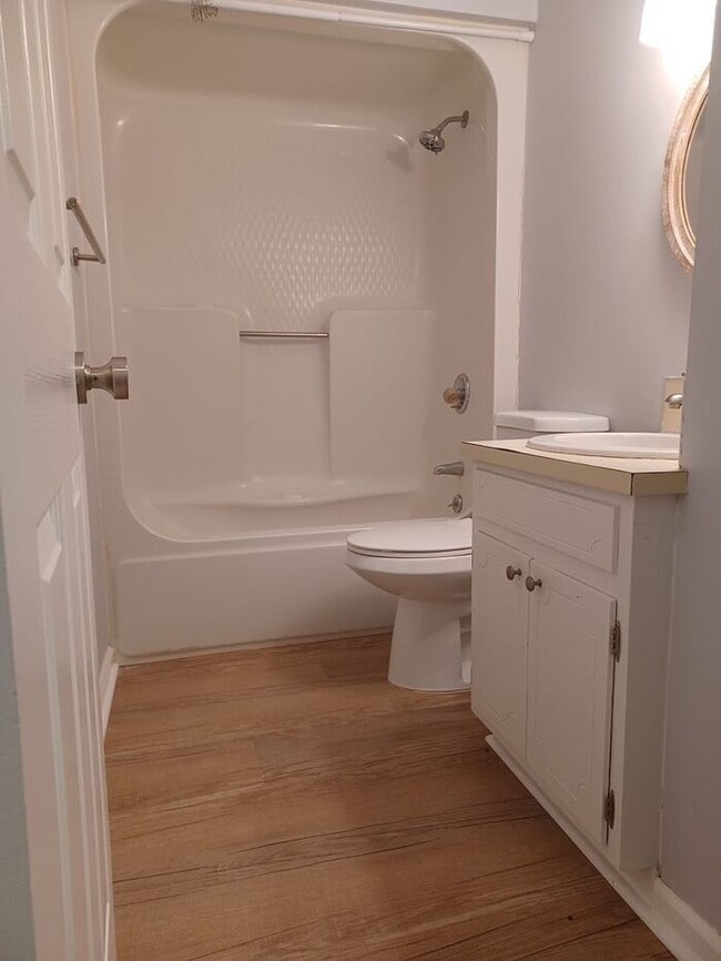 Building Photo - 2BD/1BA Duplex at Ponderosa Village