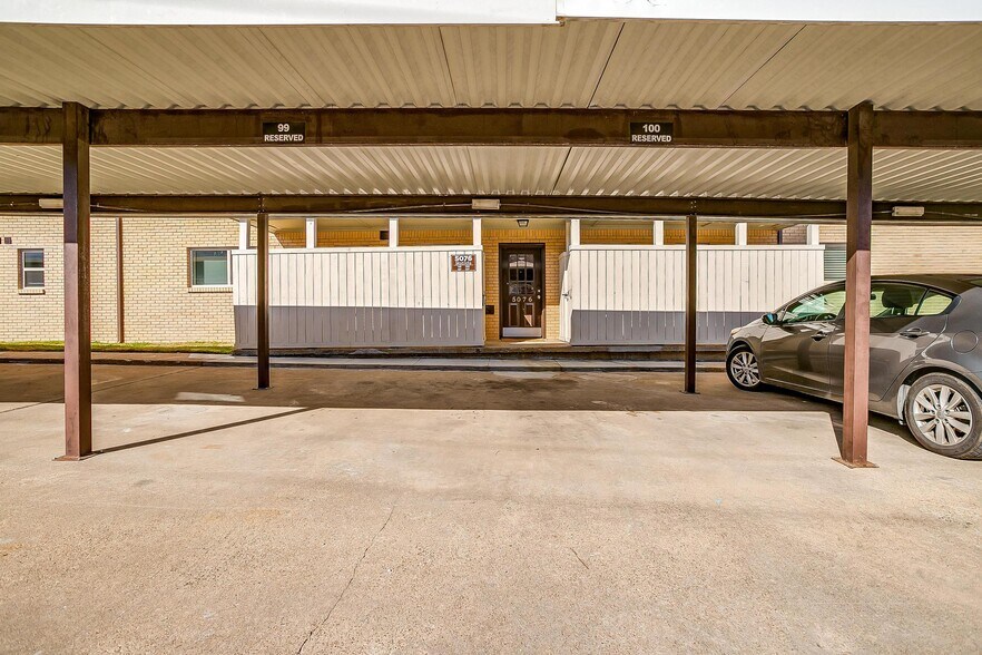 Building Photo - 5076 Matilda St