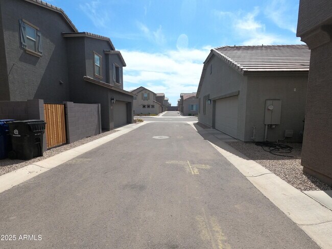 Building Photo - 3820 N 100th Dr