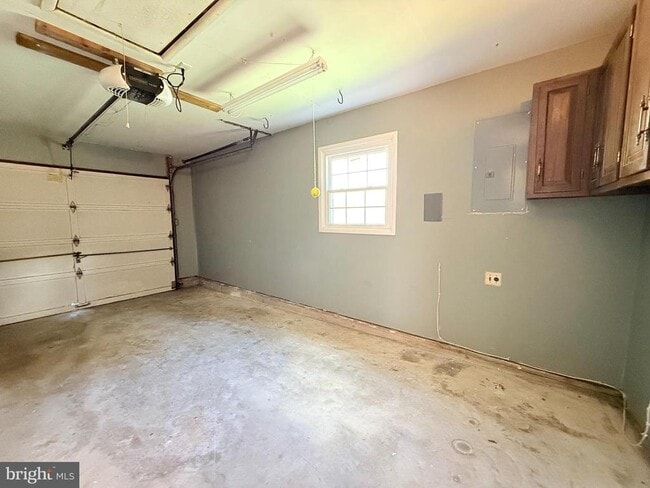 Building Photo - 13211 Pennerview Ln