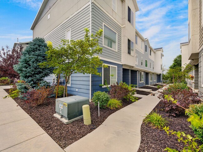Building Photo - 14720 S Rising Star Ln