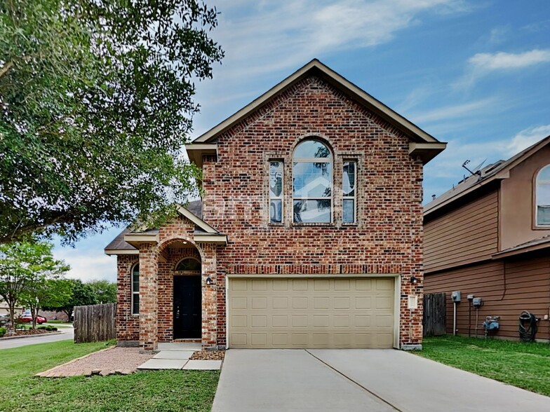 Primary Photo - 33217 Wedgewood Dr