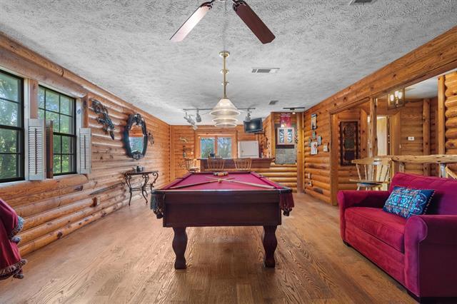 Building Photo - 322 Post Oak Dr