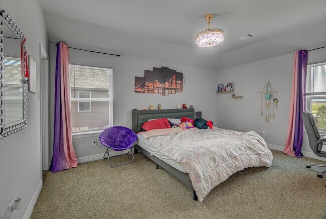 Building Photo - 2319 Gentle Breeze Ln